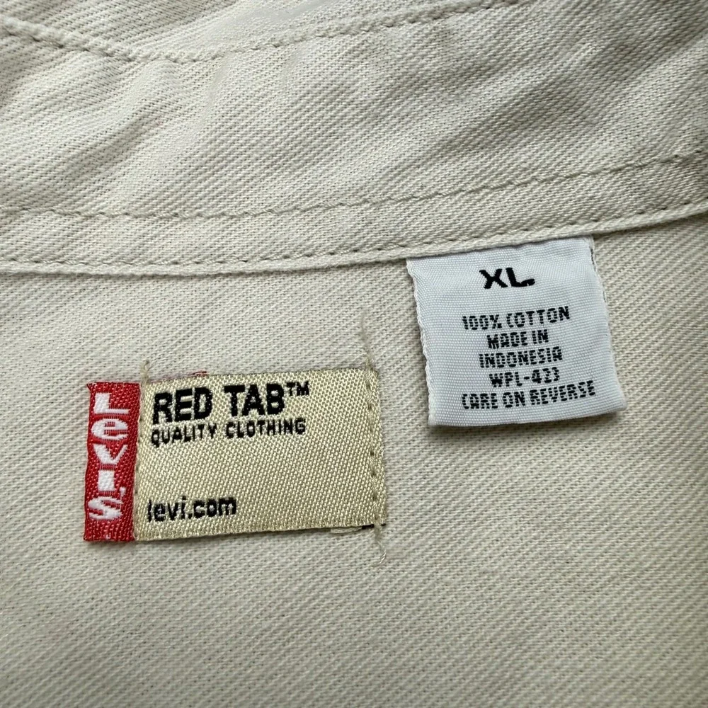 Vintage Y2K Levis Red Tab Mens XL Beige Cotton Twill Work Shirt Long Sleeve